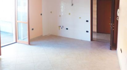 Four-room apartment of 119 m² in Bellante (64020)