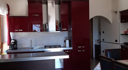 House boat 7 rooms of 120 m² in Nocera Umbra (06025)