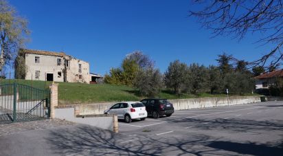 House 0 rooms of 300 m² in Cossignano (63067)