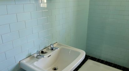 House 7 rooms of 160 m² in Apecchio (61042)