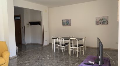 Apartment 7 rooms of 143 m² in Giulianova (64021)