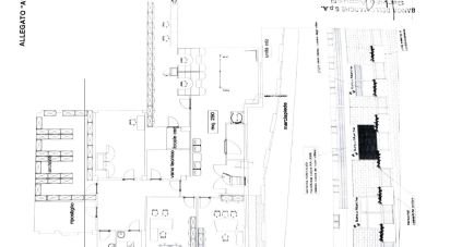 Uffici di 250 m² in Ancona (60121)