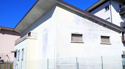 Townhouse 2 rooms of 180 m² in Mel (32026)
