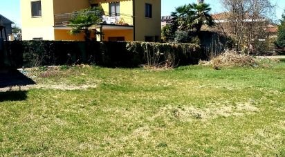 Terreno di 1.832 m² in Castelletto sopra Ticino (28053)