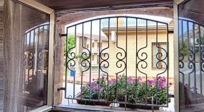 House 10 rooms of 130 m² in Massignano (63061)