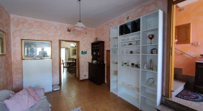 House 10 rooms of 130 m² in Massignano (63061)