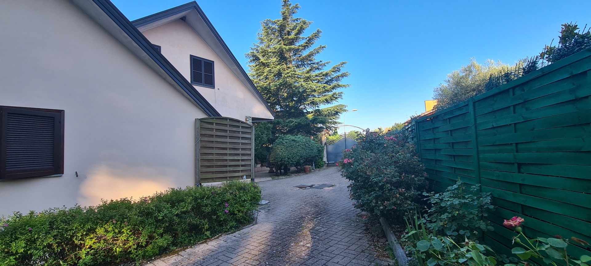 Villa Bifamiliare 18 Cerreto d'Esi 300.00 77667