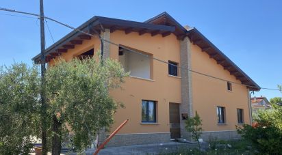 House 4 rooms of 410 m² in Controguerra (64010)