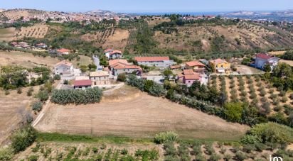 Rustico 10 locali di 500 m² in Notaresco (64024)