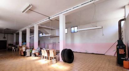 Varie superfici di 220 m² in Caerano di San Marco (31031)