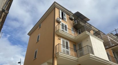 Apartment 5 rooms of 112 m² in Nereto (64015)