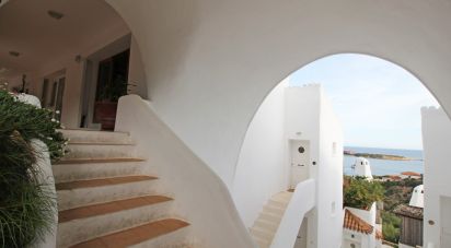 Shop / premises commercial of 40 m² in Arzachena (07021)