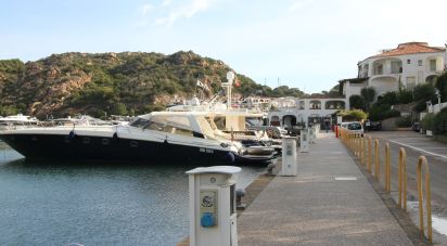 Shop / premises commercial of 85 m² in Arzachena (07021)