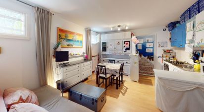 Two-room apartment of 57 m² in Arenzano (16011)