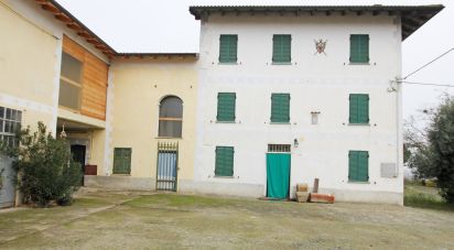Country home 15 rooms of 300 m² in Carpeneto (15071)