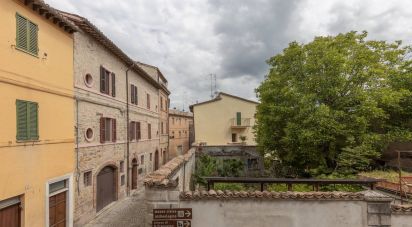 Appartamento 5 locali di 178 m² a Matelica (62024)
