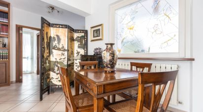 Farm 8 rooms of 300 m² in Loreto (60025)