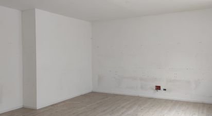 Workshop of 100 m² in Milano (20148)