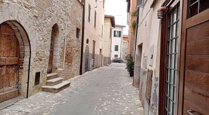 Two-room apartment of 67 m² in Foligno (06034)