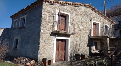 Casa indipendente 5 locali di 90 m² in San Lorenzo Bellizzi (87070)