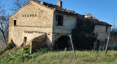 Townhouse 8 rooms of 330 m² in Ponzano di Fermo (63845)