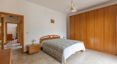 Apartment 8 rooms of 173 m² in Montefano (62010)