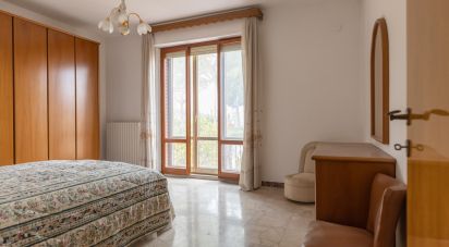 Apartment 8 rooms of 173 m² in Montefano (62010)
