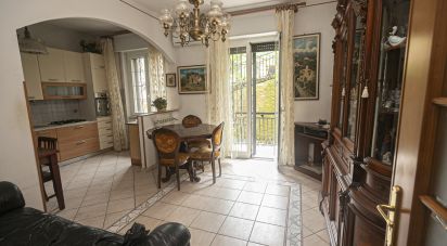 Appartamento 6 locali di 90 m² a Genova (16133)