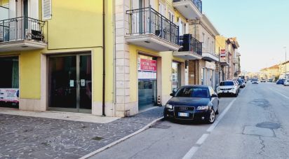 Posto auto di 40 m² in Porto San Giorgio (63822)