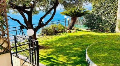 Four-room apartment of 117 m² in Arenzano (16011)