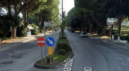 Apartment 7 rooms of 140 m² in Silvi (64028)