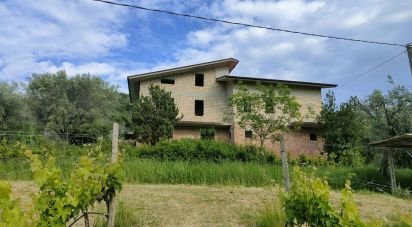 Country home 0 rooms of 400 m² in Controguerra (64010)