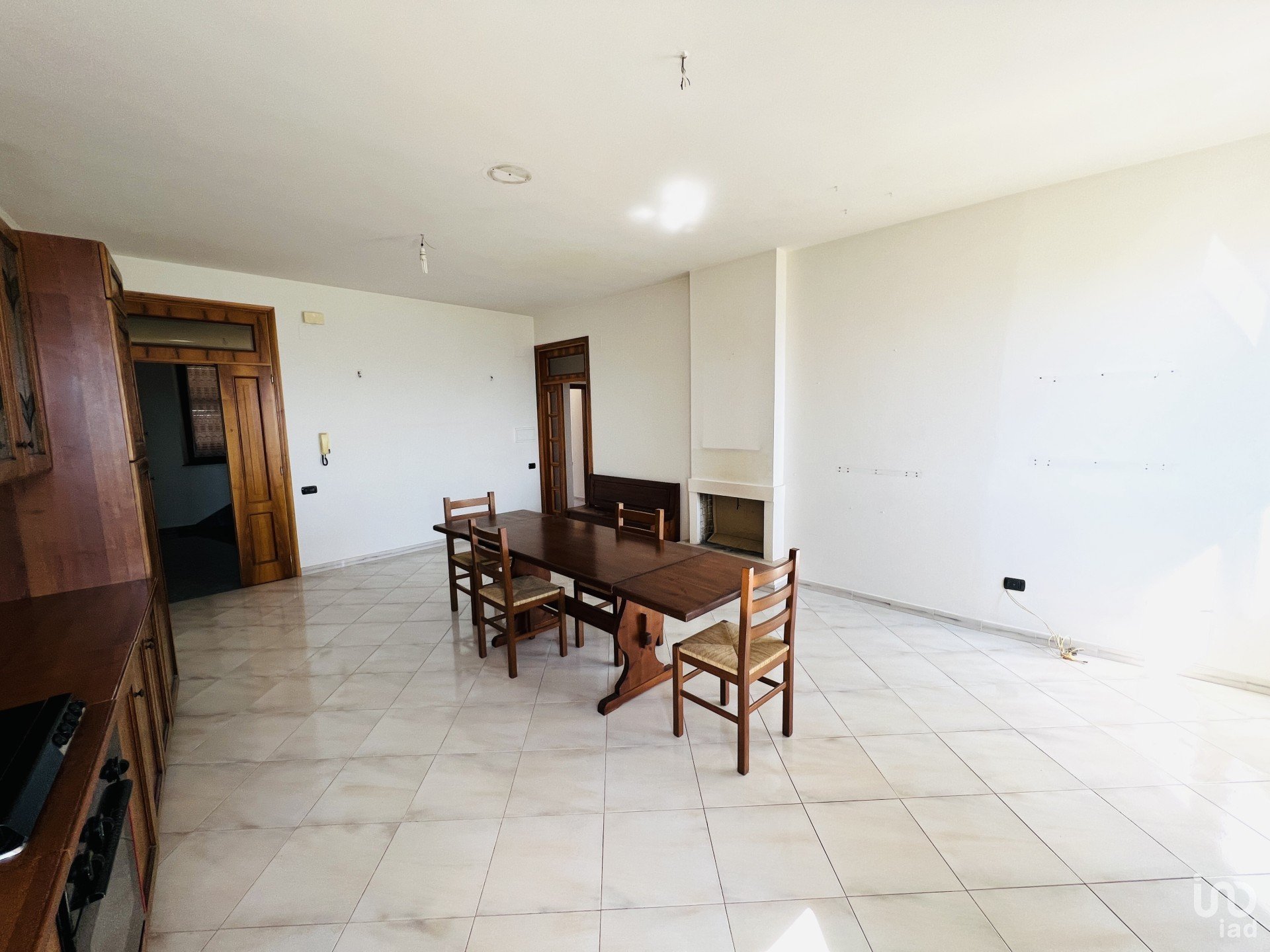 Appartamento 6 locali di 100 m² a Monte San Martino