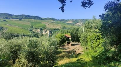 Farm 4 rooms of 90 m² in Monteprandone (63076)