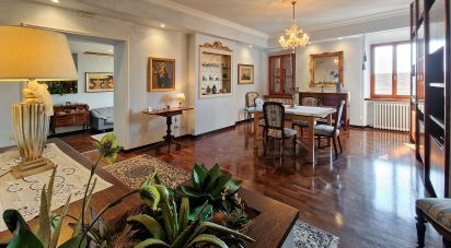 Townhouse 11 rooms of 470 m² in Montegranaro (63812)