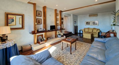 Townhouse 11 rooms of 470 m² in Montegranaro (63812)