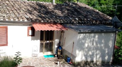 Rifugio 10 locali di 118 m² in Castelli (64041)