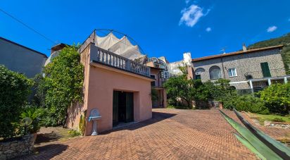 Varie superfici 4 locali di 150 m² a Boissano (17054)