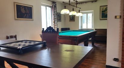 Townhouse 10 rooms of 180 m² in Davagna (16022)