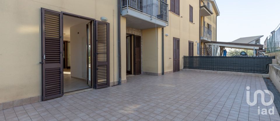 Three-room apartment of 90 m² in Osimo (60027)