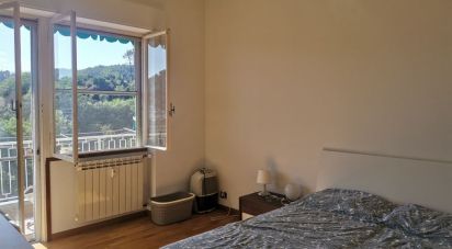 Apartment 5 rooms of 66 m² in Genova (16156)