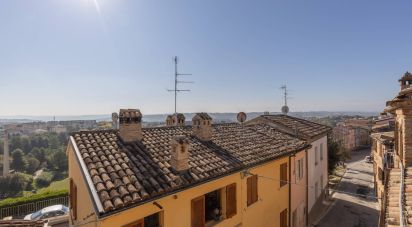 Townhouse 9 rooms of 180 m² in Montefano (62010)