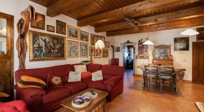 Townhouse 9 rooms of 180 m² in Montefano (62010)