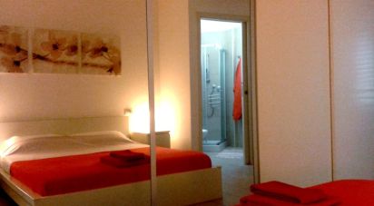 Block of flats 2 rooms of 68 m² in Gabicce Mare (61011)