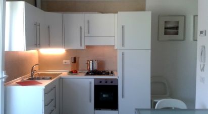 Block of flats 2 rooms of 68 m² in Gabicce Mare (61011)