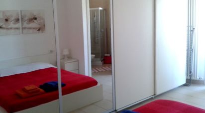 Block of flats 2 rooms of 68 m² in Gabicce Mare (61011)