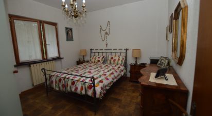 Casa indipendente / Villa 8 locali di 150 m² in Toirano (17055)