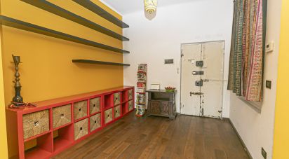 Apartment 7 rooms of 101 m² in Genova (16121)