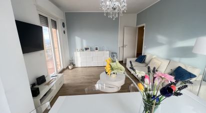 Loft 7 locali di 130 m² a Monte Urano (63813)