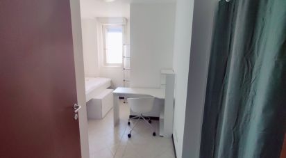 One-room apartment of 70 m² in Milano (20157)